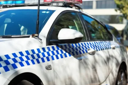 Austrálsku poslankyňu vážne zranil vodič, polícia vyšetruje útok