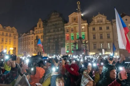 Babiš obvinil Milion chvíľok z šírenia nenávisti. Minář žiada ospravedlnenie