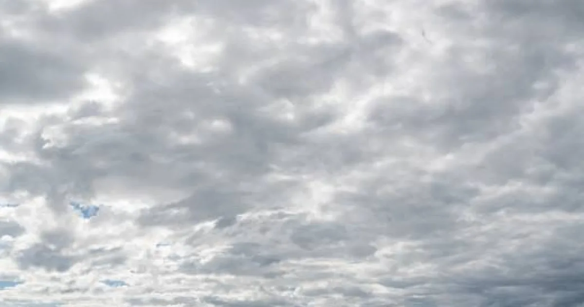 Do dolín mieri mráz, na severe bude snežiť