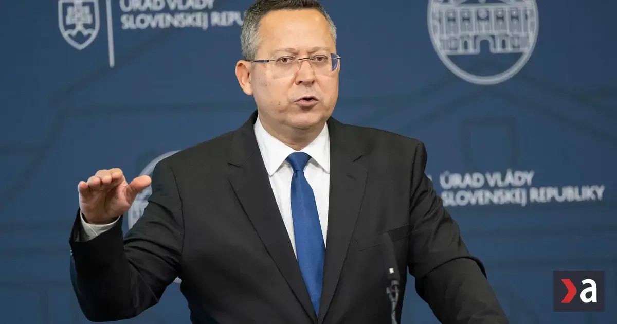 Ešte vyšší deficit? Odborníci upravili odhad pre nákup vojenskej techniky