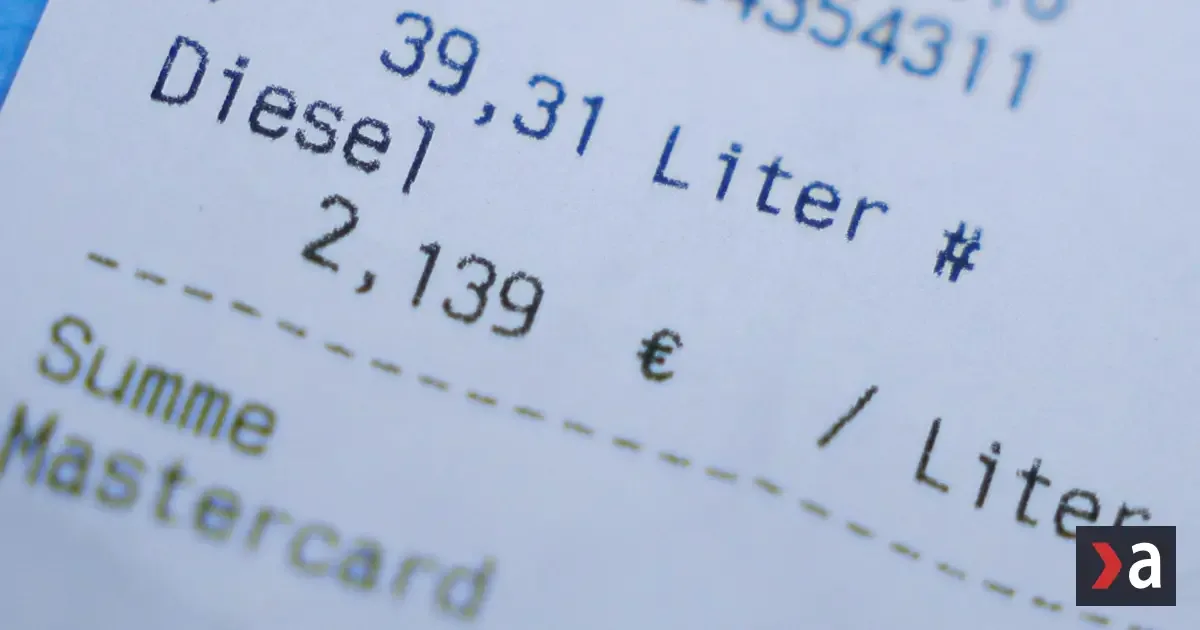 EÚ rokuje o drahej nafte. Brusel zvoláva štáty a žiada rýchle riešenia