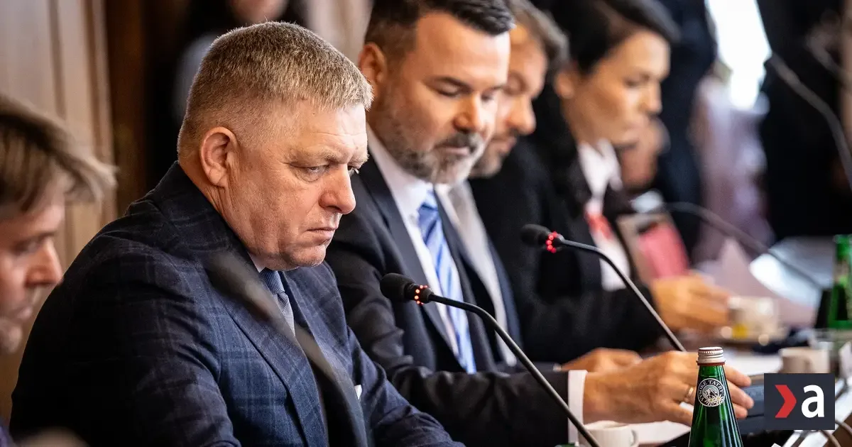 Fico k opozičným poslankyniam: Správate sa ako baby na trhu