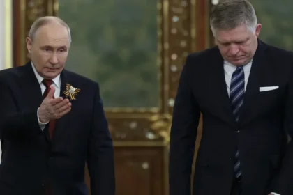 Fico obdivuje frajerinu dvoch bezohľadných imperialistov