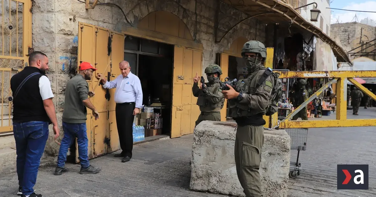 Francúzskeho primátora bili kovovými tyčami. Barrot žiada Izrael potrestať útočníkov