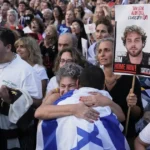 Izrael si pripomína obete útoku Hamasu z 7. októbra