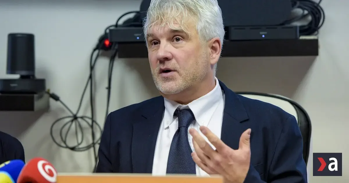 Komisár pre deti chce silnejšiu autoritu učiteľov a viac disciplíny
