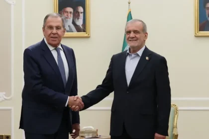 Lavrov pricestoval do Iránu, Rusko a Irán zdôrazňujú dlhodobo blízku spoluprácu