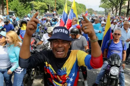 Machado sa vrátila do Venezuely, vyzýva na demokratickú premenu krajiny