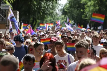 Maďarsko mení kritizovaný zákon o deťoch, Brusel vidí porušenie hodnôt Únie