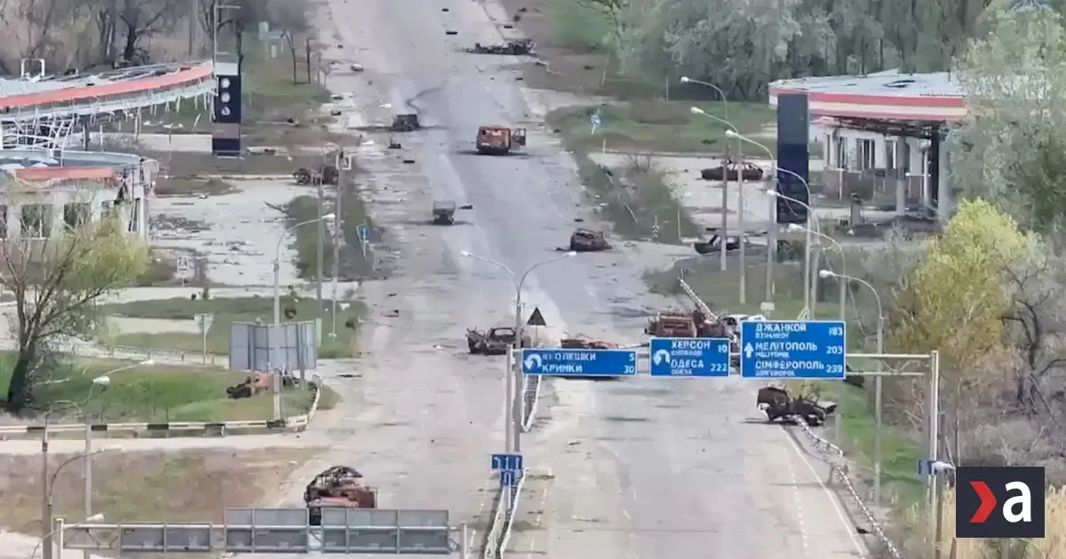 Nad Oleškami stíchla paľba. Čo vieme o evakuácii hladujúceho mesta?