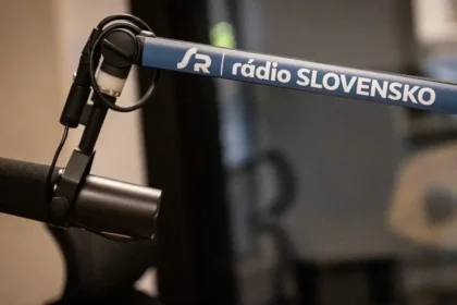 Nečakaný krok v éteri: Sobotné dialógy zrušené