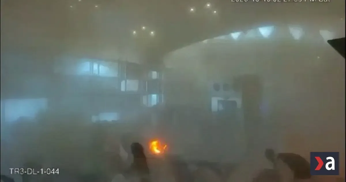 Rijádsky aeroport zostáva zatvorený dlhšie pre húsíjské údery