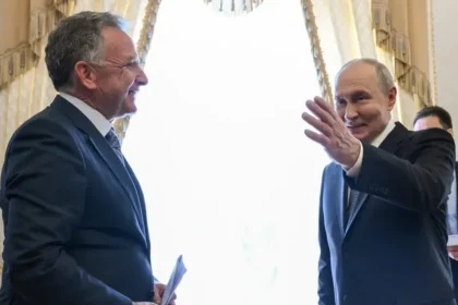 Rokovania medzi USA, Ruskom a Ukrajinou budú pokračovať