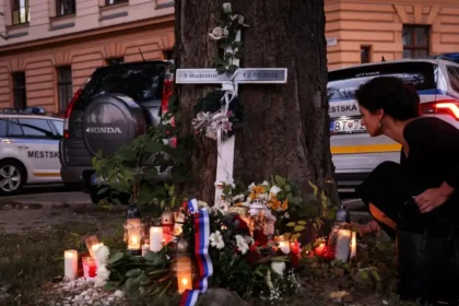Slovensko si pripomína nehodu na Zochovej, polícia posilní kontroly