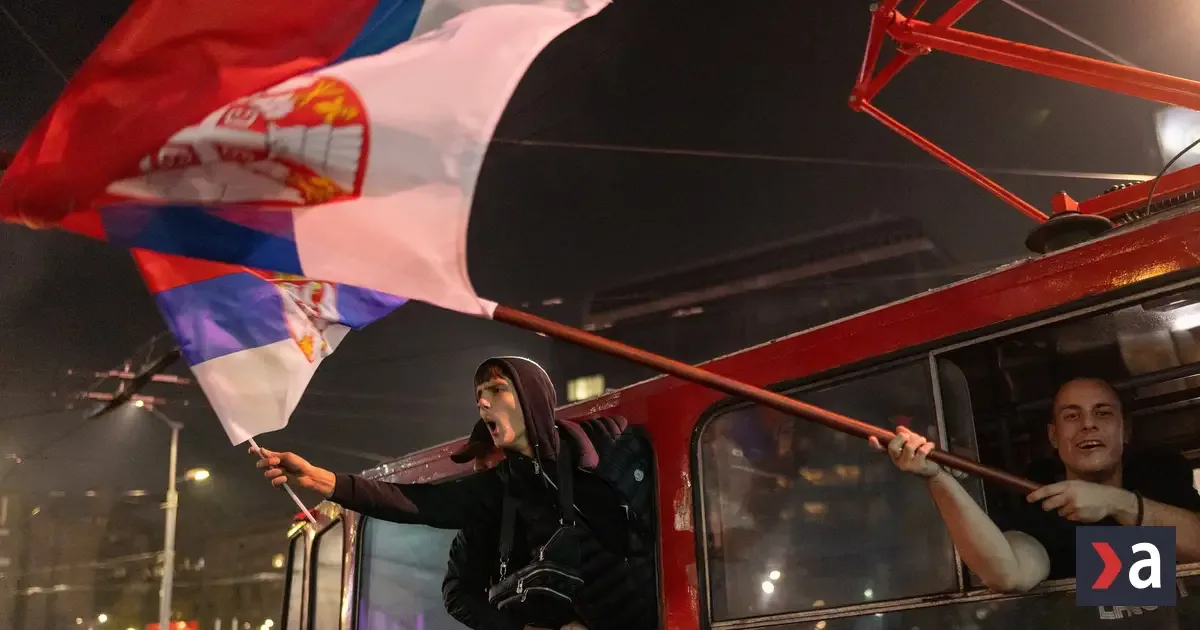 Študentská kandidátka prevalcovala Vučiča, v 22 srbských mestách porazila SNS