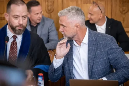 Súd v kauze Očistec sa začal oneskorene, svedčiť bude aj prokurátor