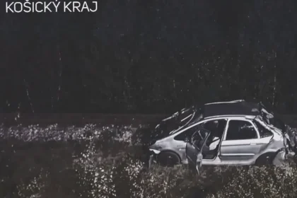 Tragická nehoda pri Helcmanovciach: dieťa neprežilo, traja v nemocnici