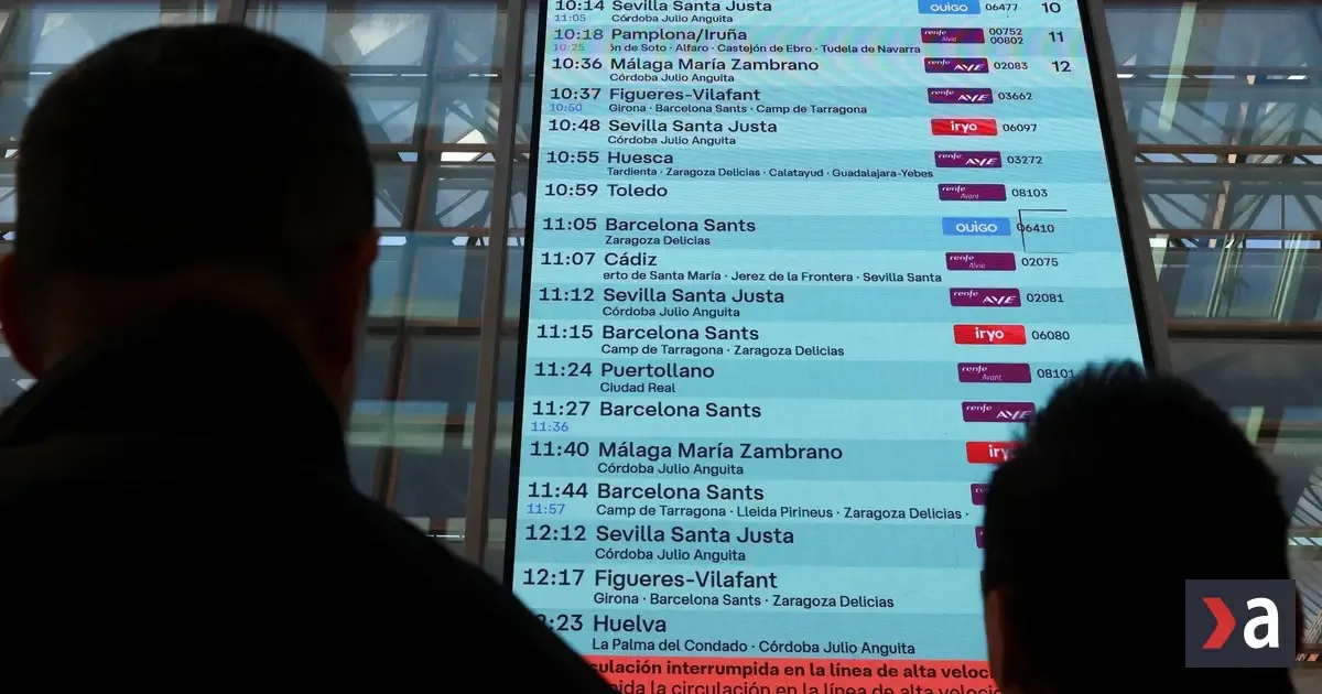 Tragická zrážka rýchlovlakov v Španielsku si vyžiadala najmenej 10 obetí