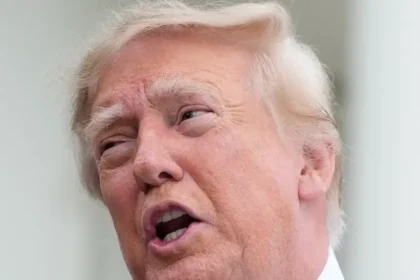 Trump útočí na vedenie Kyjeva. Ukrajincov žiada, aby vymenili Zelenského