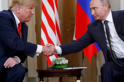 Trumpov a Putinov ropný pakt vyvolal búrku a predlžuje vojnu (239. týždeň vojny)