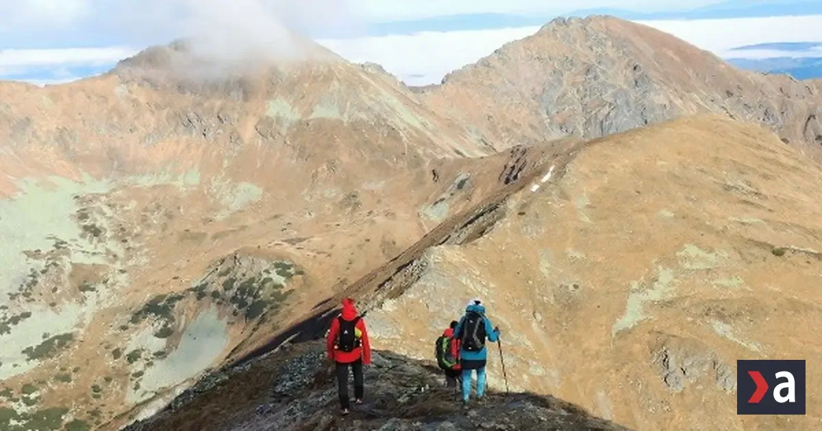 Turistka uviazla pod Ostrým Roháčom, zasahovali leteckí záchranári