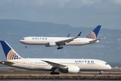United Airlines zvýšili zisk, no drahé palivo zhoršuje výhľad na koniec roka