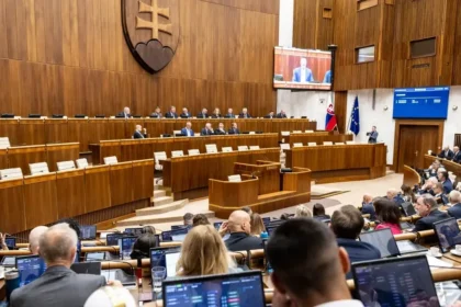 V parlamente sa začal 19. rokovací deň. Poslanci rozhodnú o rozpočte a vízii 2040