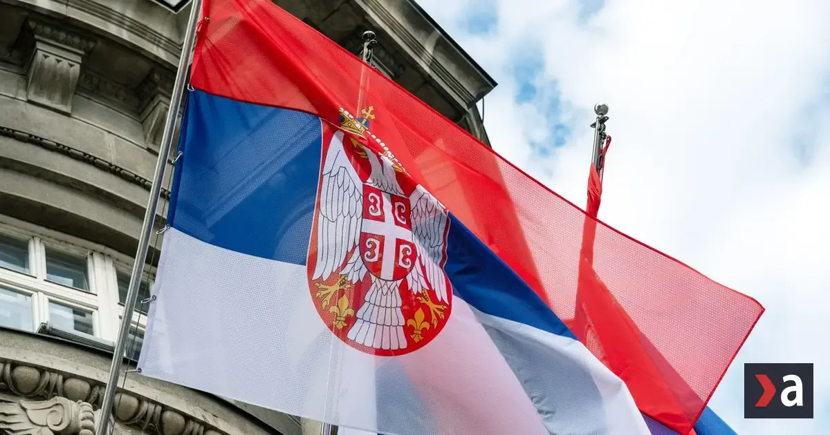 Viac ako 500 Srbov na Slovensku môže prísť o hlas v srbských parlamentných voľbách