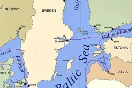 Vo Fínskom zálive sa pred ruskými prístavmi vytvorila 55 km zápcha lodí