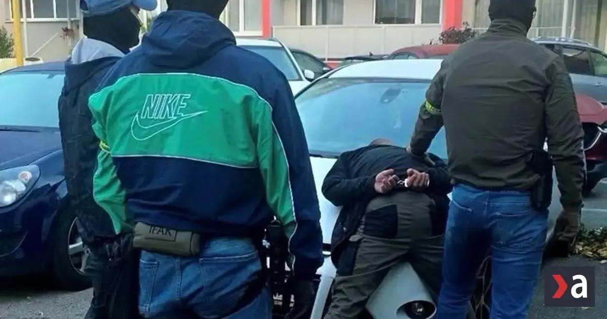 Za peniaze dostal strelu do hlavy. ÚBOK po 15 rokoch zadržal obvineného z vraždy