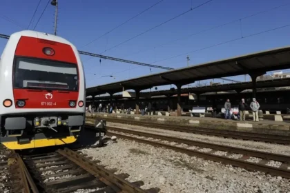 Železnice SR odmietajú obvinenia z obchádzania zákona pri zákazkách